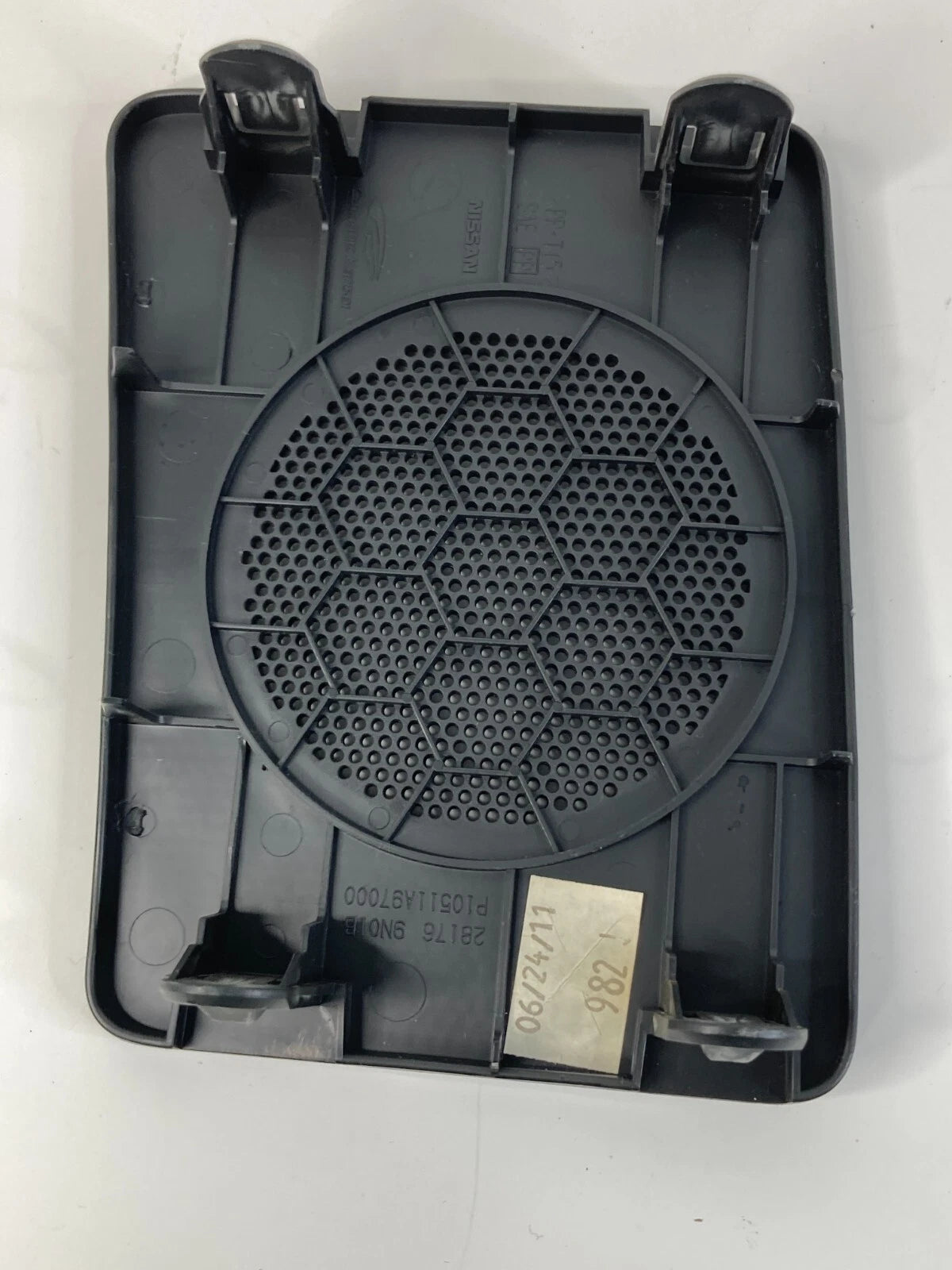 2009-2014 NISSAN MAXIMA CENTER DASH SPEAKER GRILLE COVER TRIM 28176-9N01B OEM