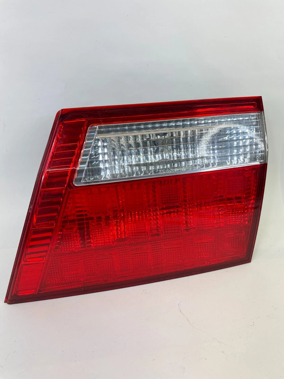05 06 07 HONDA ODYSSEY REAR RIGHT SIDE TAIL LIGHT TAILLIGHT INNER LAMP OEM