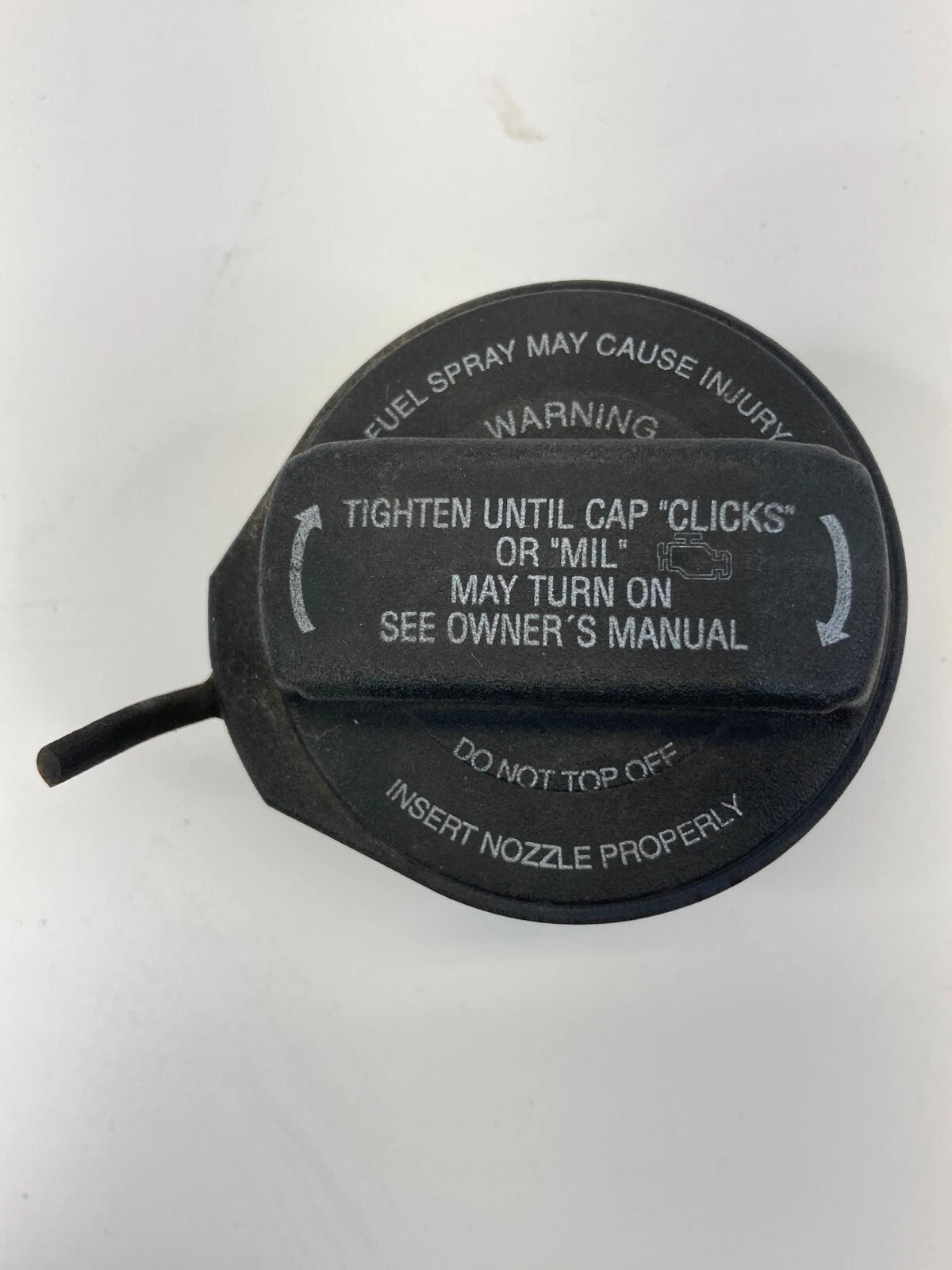 2005-2008 AUDI A4 2005-2009 AUDI S4 SEDAN FUEL GAS TANK CAP COVER LID OEM
