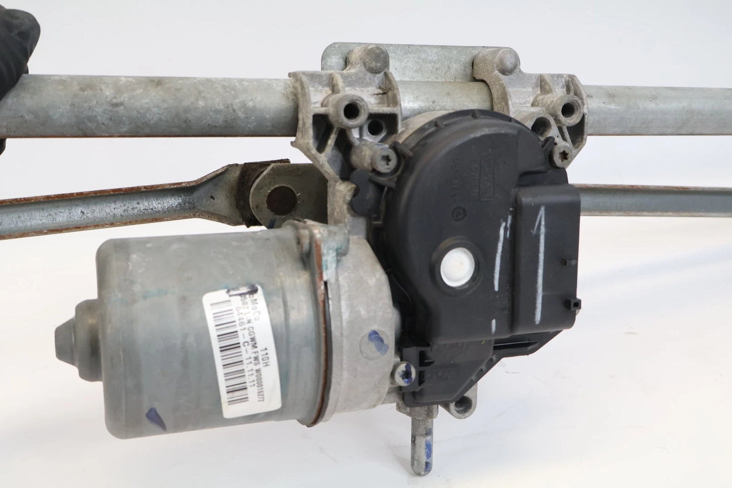 2011-2019 FORD EXPLORER FRONT WINSHIELD WIPER MOTOR W/ TRANSMISSION LINKAGE OEM