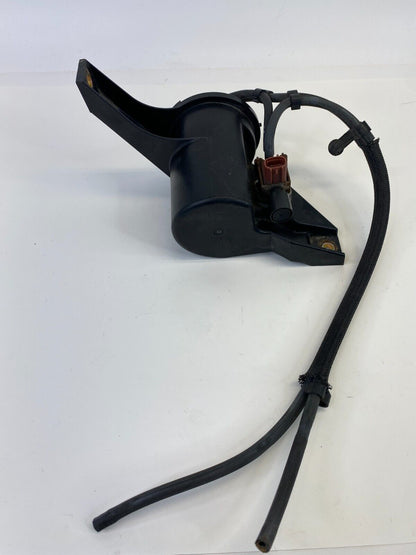 2002-2006 Suzuki XL-7 Vacuum Purge Solenoid Fuel Valve Vapor Canister OEM