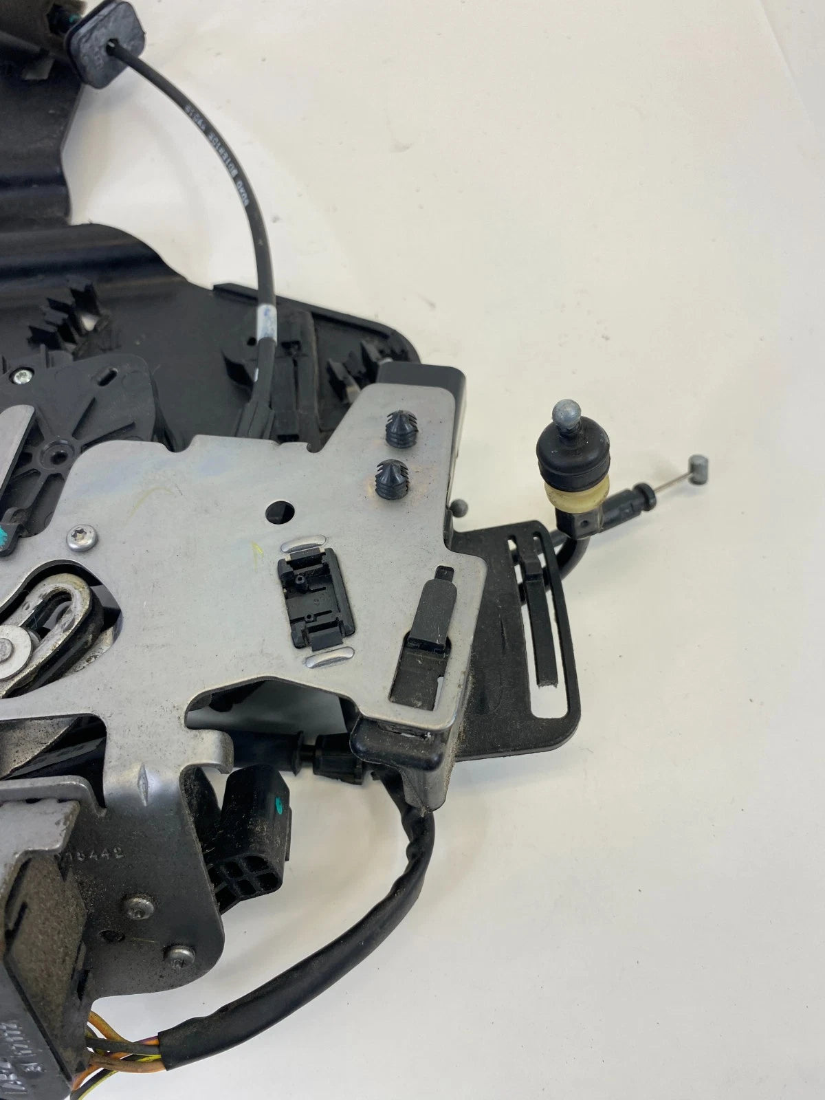 08-16 CHRYSLER TOWN & COUNTRY REAR RIGHT SLIDING DOOR LATCH ACTUATOR W/ MOTOR