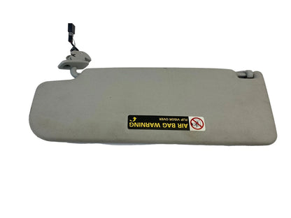 99-00 VOLKSWAGEN NEW BEETLE RIGHT PASSENGER SIDE SUNVISOR SUN VISOR SHADE OEM
