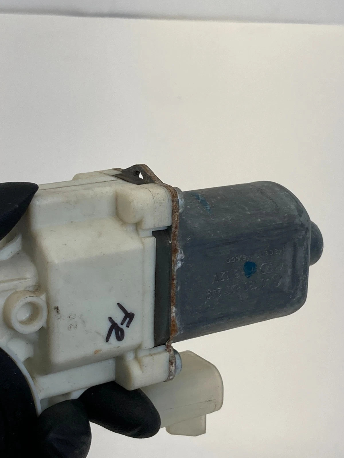 2005-2010 PONTIAC G6 SEDAN FRONT RIGHT DOOR POWER WINDOW MOTOR 0130822249 OEM