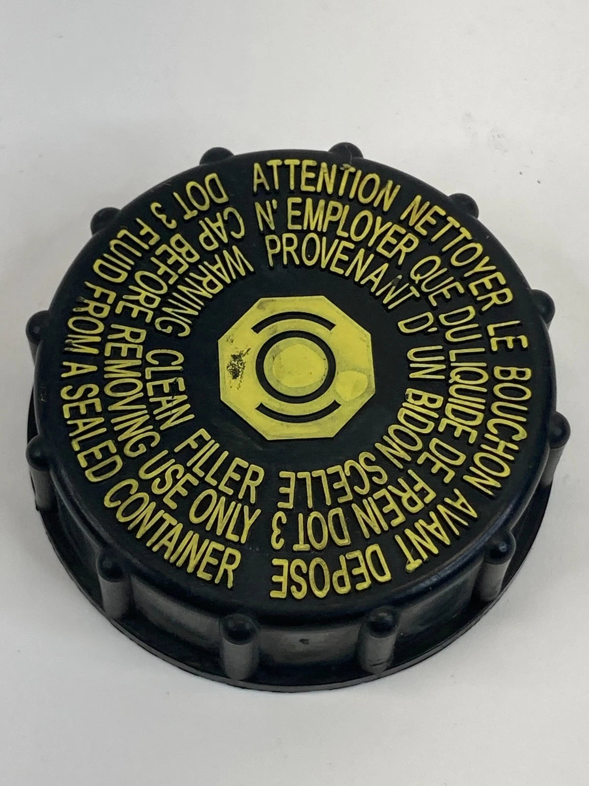 2010-2016 Buick LaCrosse Master Cylinder Brake Fluid Lid Cover 03.3556-1989.1