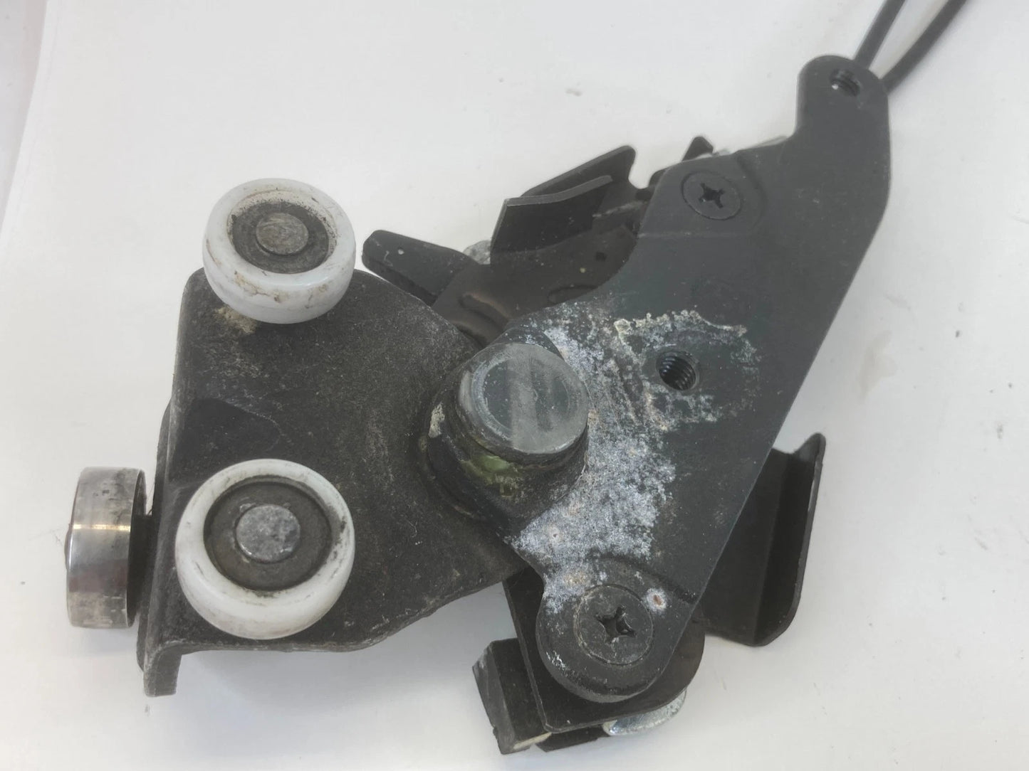 2005-2010 HONDA ODYSSEY SLIDING POWER DOOR ROLLER RAIL OEM