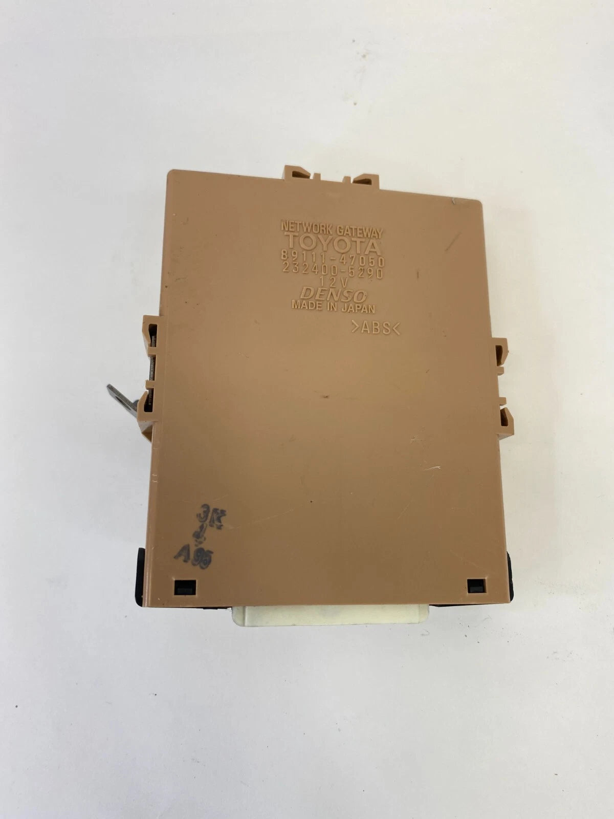 06-09 TOYOTA PRIUS MULTIPLEX NETWORK GATEWAY ECU MODULE COMPUTER OEM 89111-47050