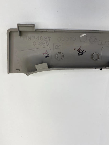 2001-2006 TOYOTA SEQUOIA REAR RIGHT B-PILLAR GRAB HANDLE TRIM COVER 74637-0C010