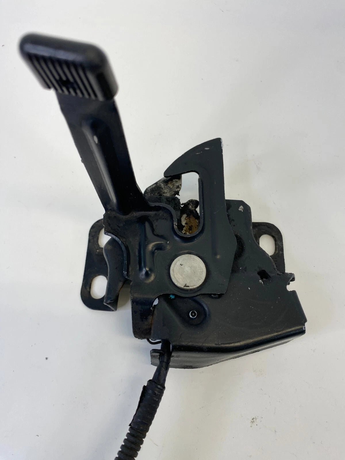 2007-2011 HONDA CR-V CRV FRONT HOOD LOCK LATCH RELEASE ACTUATOR OEM