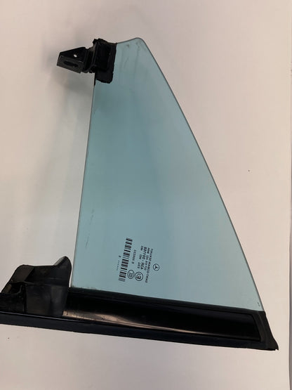 2006 Mercedes CLS500 Rear Left Side Back Vent Quarter Window Glass A2197370530