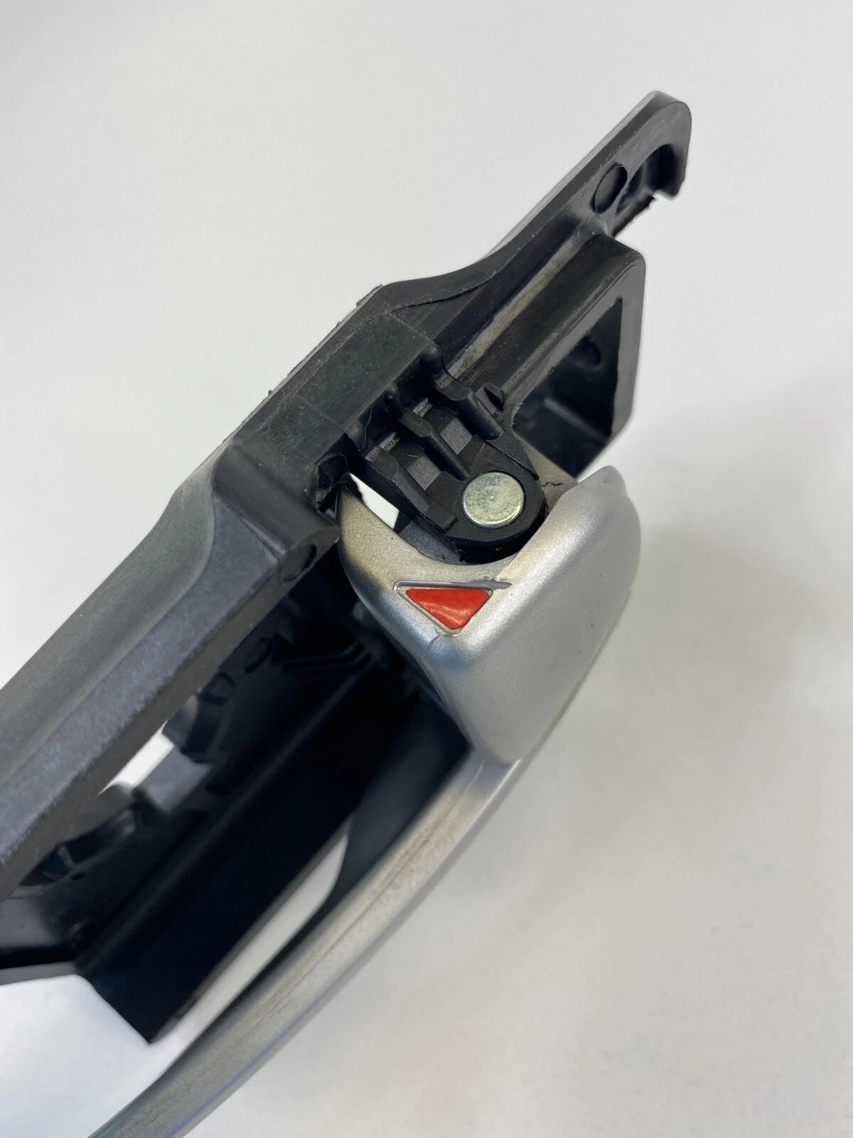 07-09 HYUNDAI ELANTRA REAR RIGHT SIDE INTERIOR DOOR HANDLE SILVER 82623HD000 OEM