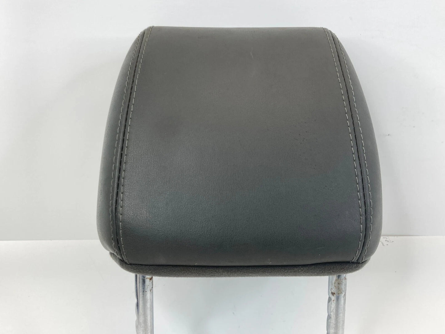 2013-2015 CHEVROLET CHEVY SPART FRONT RIGHT SIDE SEAT HEAD REST HEADREST OEM