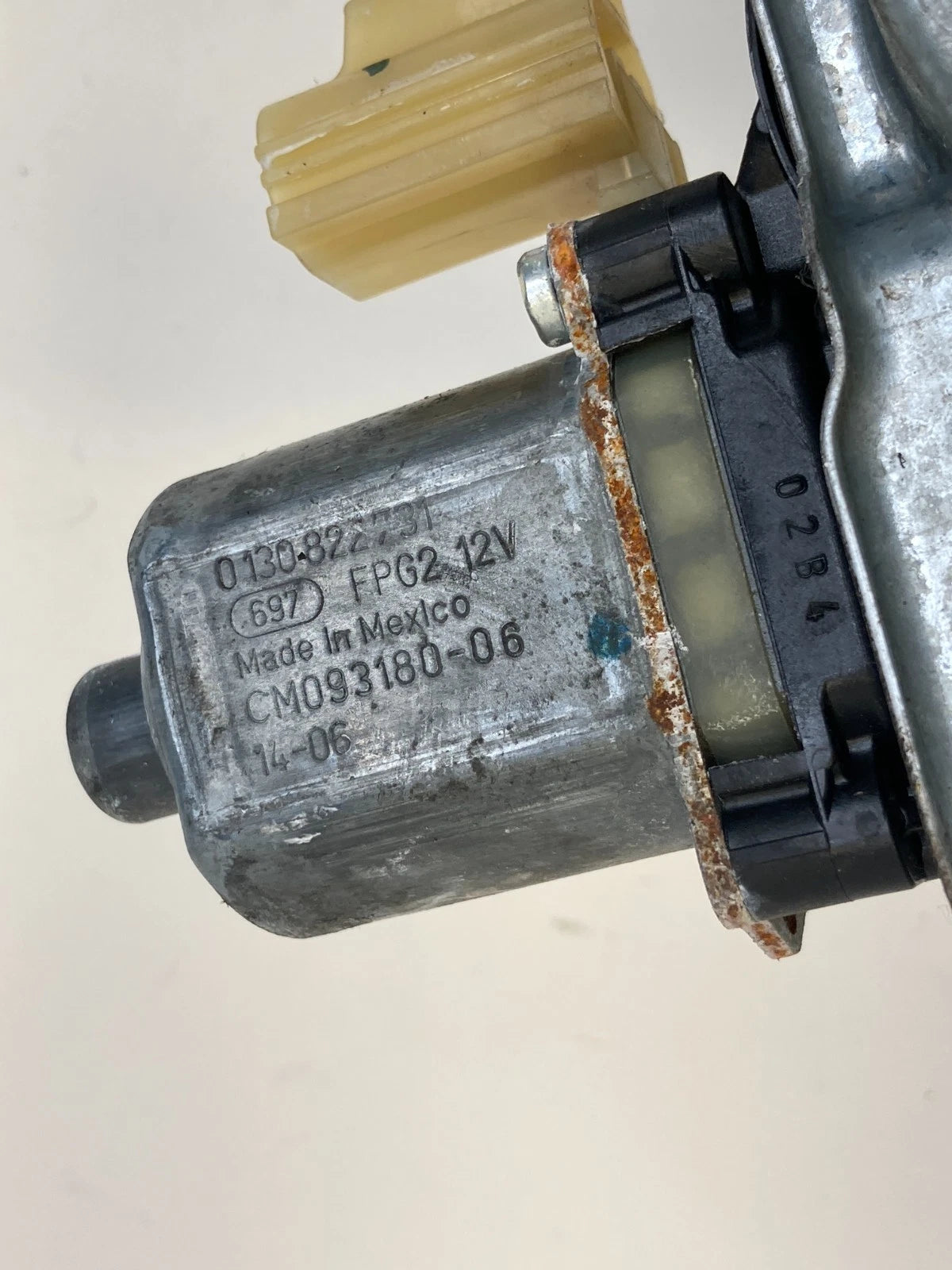 2013-2019 FORD ESCAPE C-MAX REAR RIGHT DOOR WINDOW MOTOR W/ REGULATOR ASSY OEM