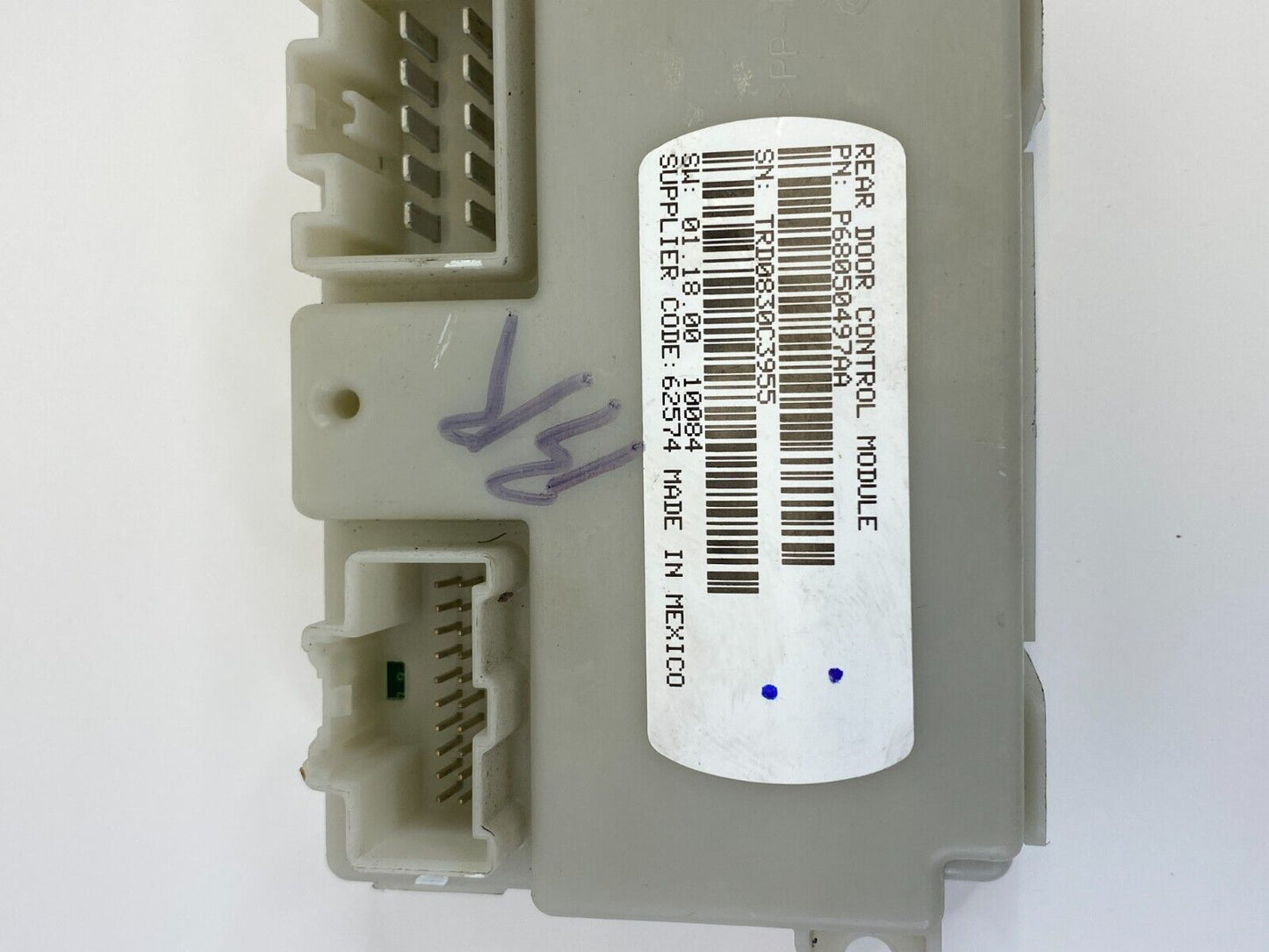 2009-2014 Volkswagen Routan Rear Right Sliding Door Control Module P68050497AA