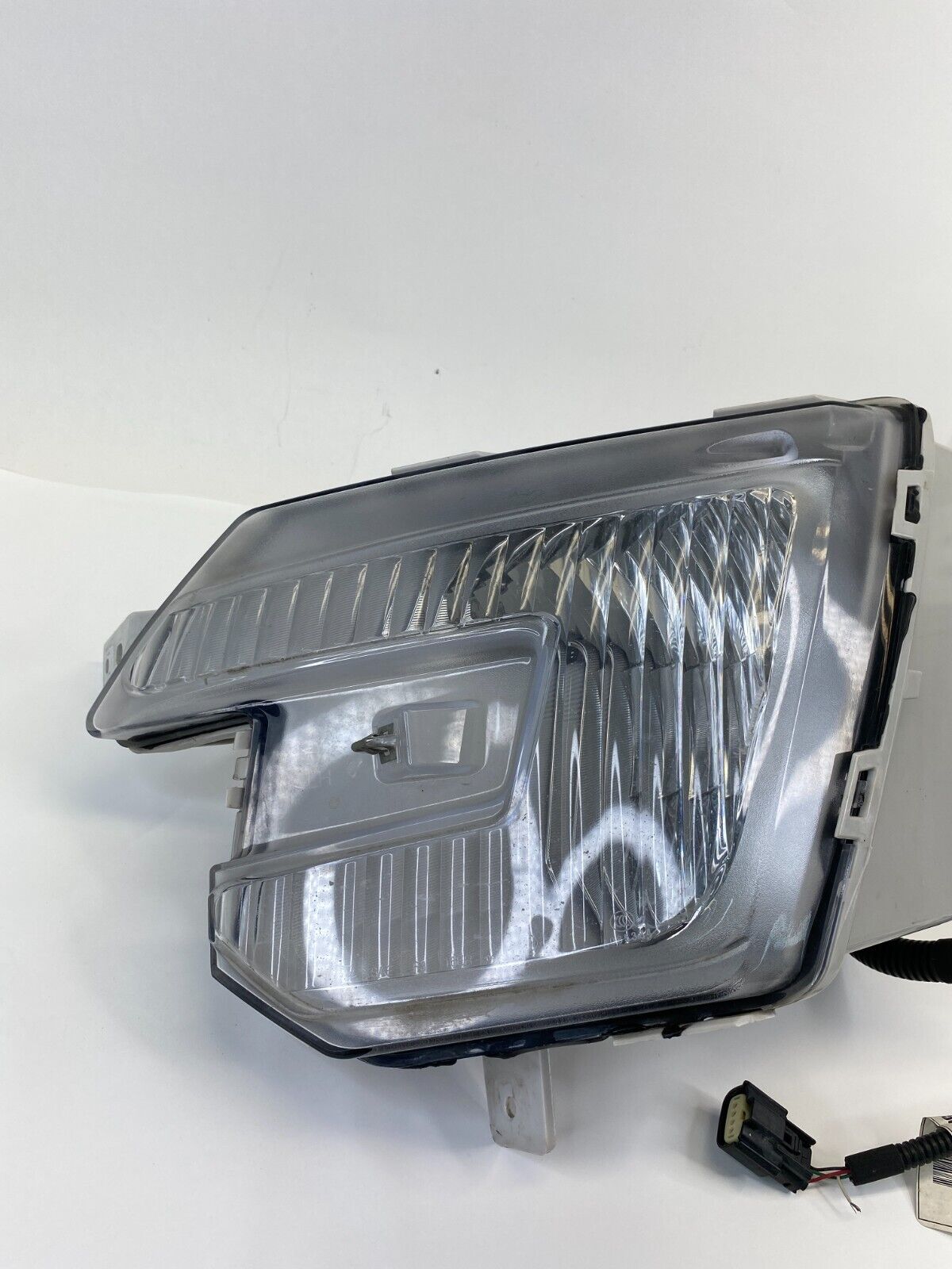 2016-2019 Ford Explorer Police Interceptor Utility Front Left Fog Light Fog Lamp