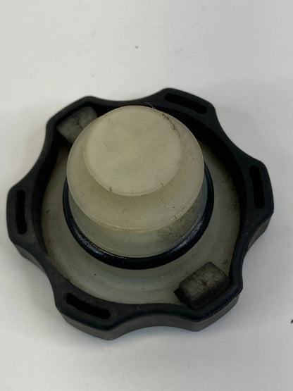 08-10 DODGE GRAND CARAVAN POWER STEERING FLUID RESERVOIR BOTTLE COVER CAP LID