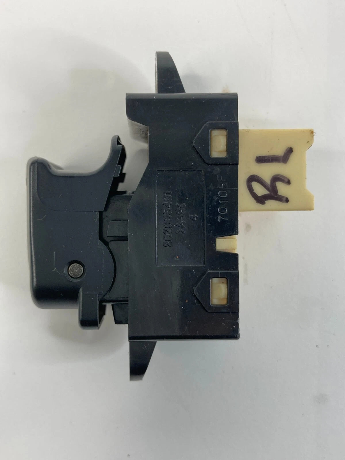 2006-2008 HYUNDAI SONATA REAR LEFT BACK SIDE DOOR POWER WINDOW SWITCH OEM