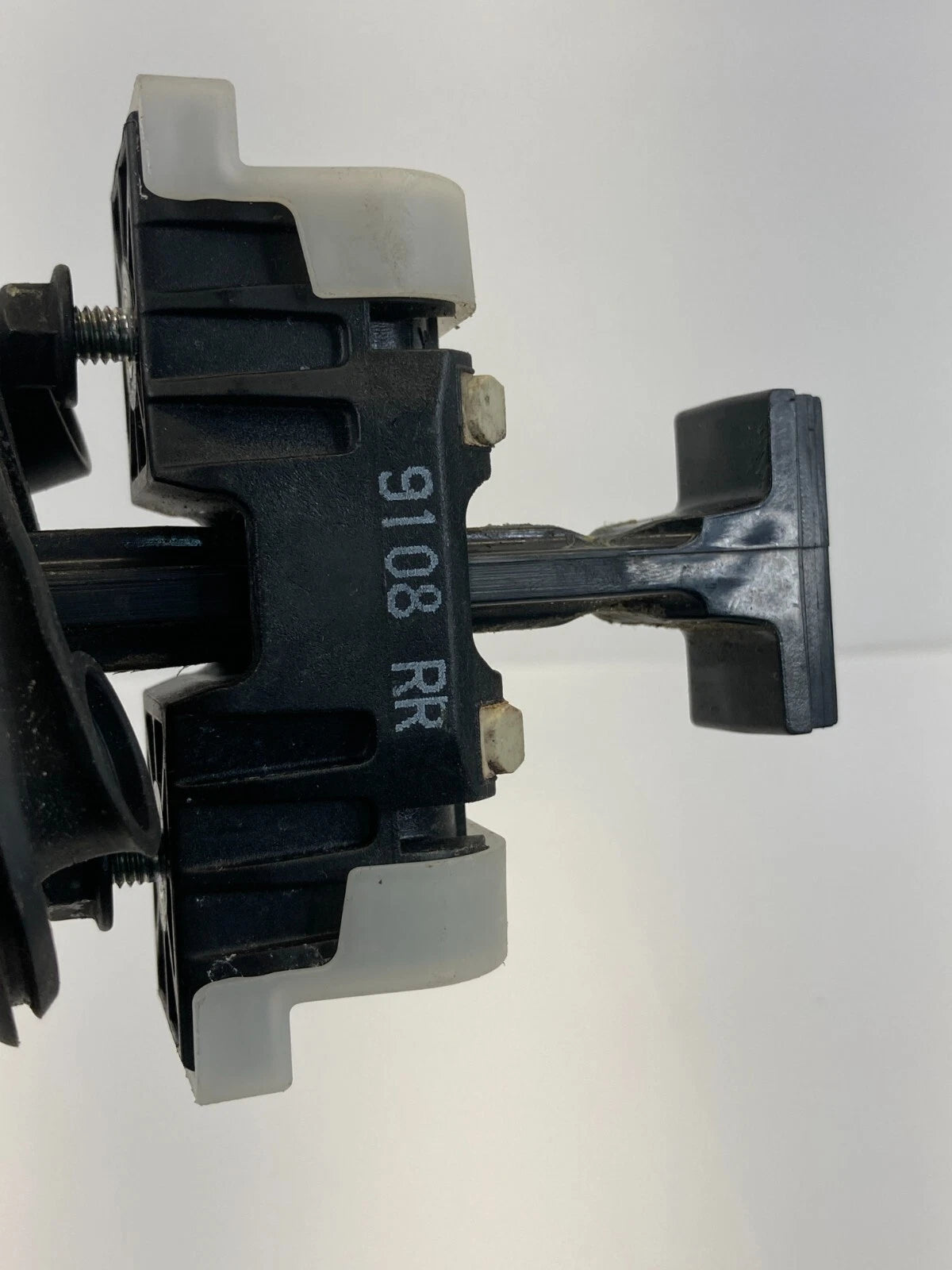 2011-2017 BUICK REGAL REAR LEFT SIDE DOOR CHECK STOP STOPPER DETENT OEM