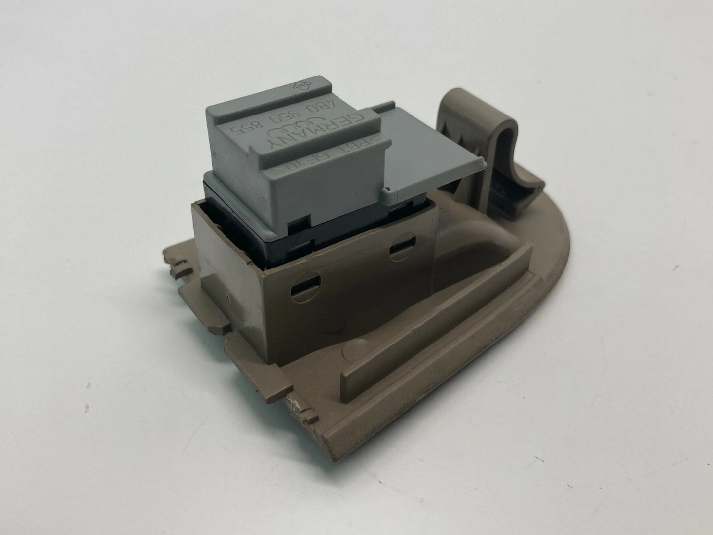 98-04 AUDI A6 ALLROAD QUATTRO REAR RIGHT BACK DOOR WINDOW CONTROL SWITCH