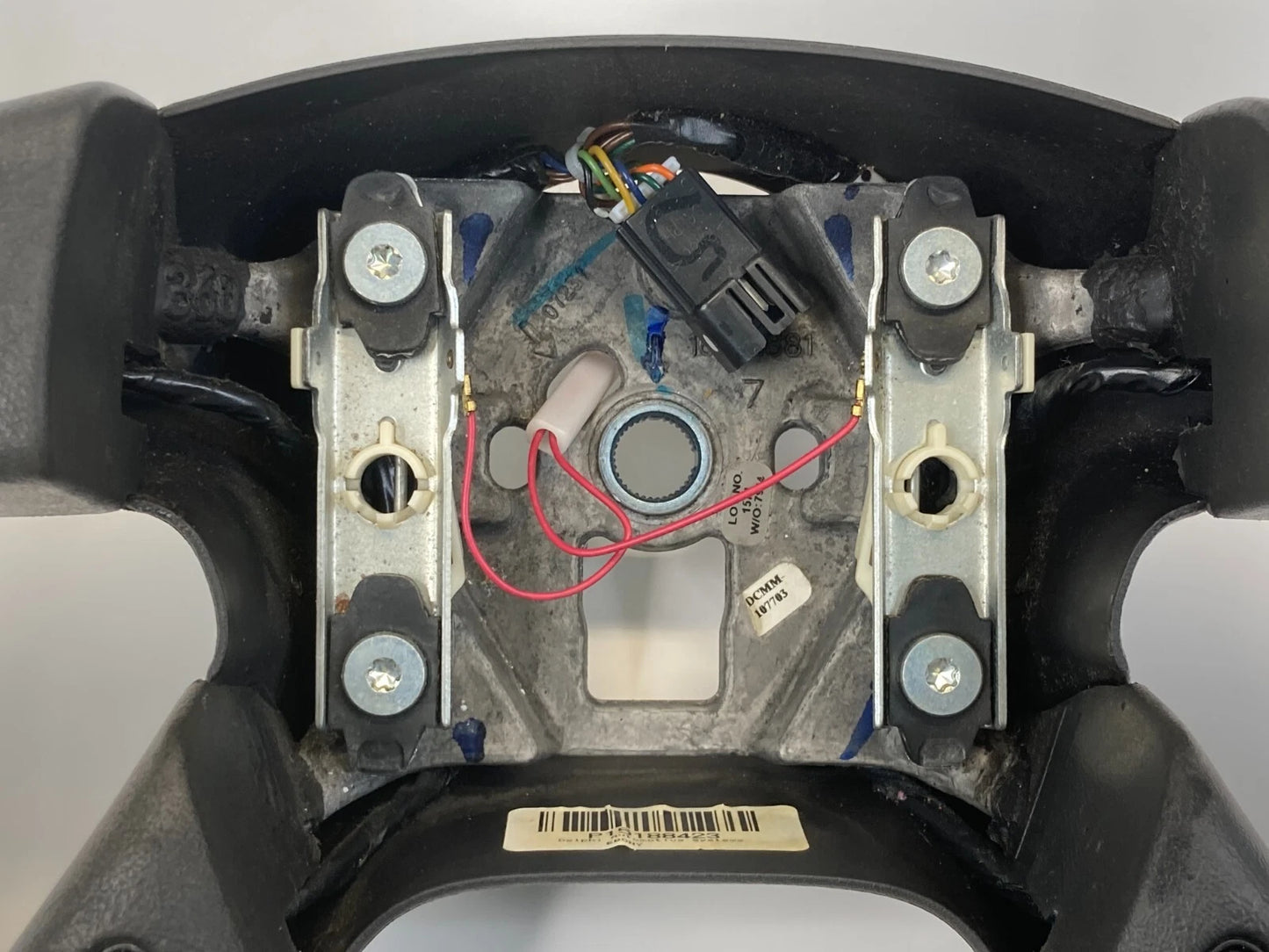 2002-2009 GMC ENVOY CHEVROLET TRAILBLAZER DRIVER LH STEERING WHEEL 15188423 OEM