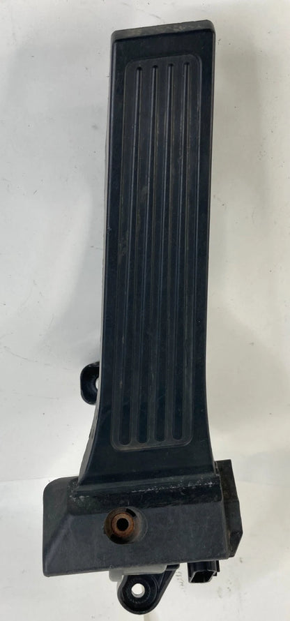 2011-2015 HYUNDAI SONATA ACCELERATOR PEDAL GAS UNIT SENSOR ASSY 32700-3Q100 OEM