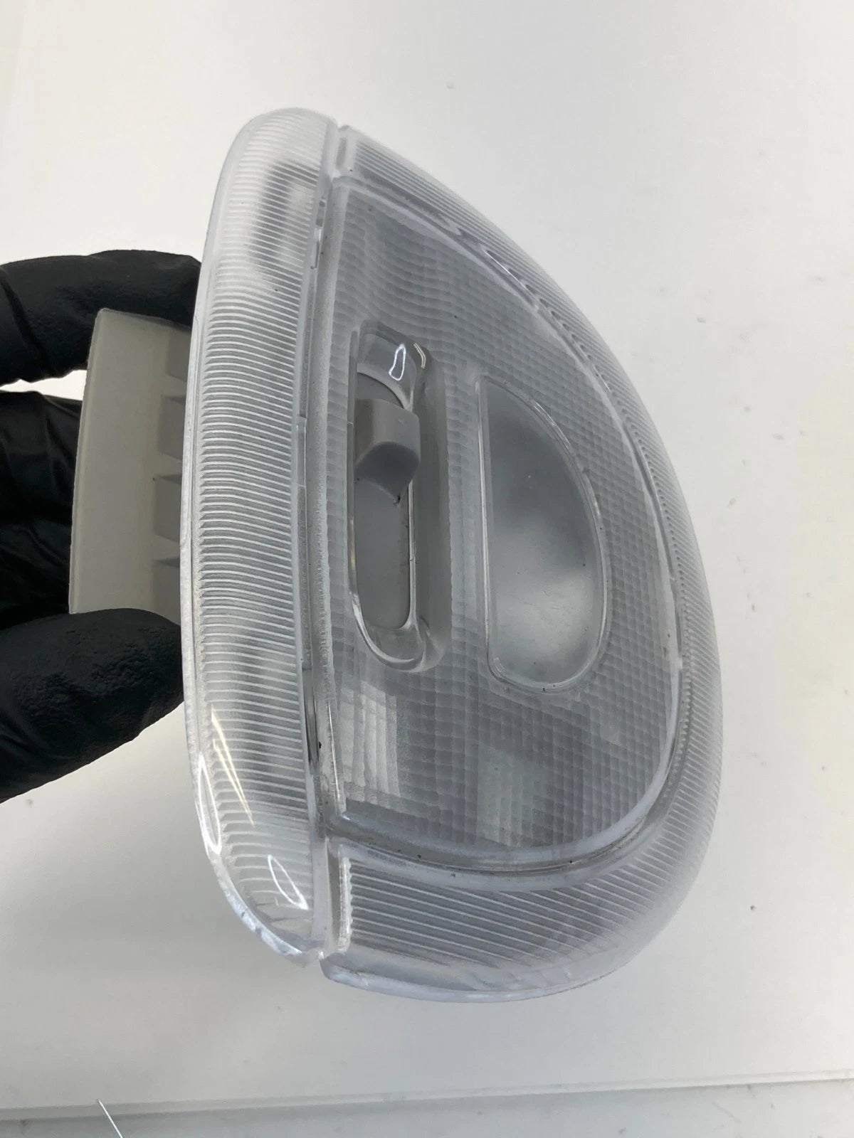 2003-2017 FORD EXPEDITION OVERHEAD DOME LAMP LIGHT ASSEMBLY 5L24-13776-CA OEM