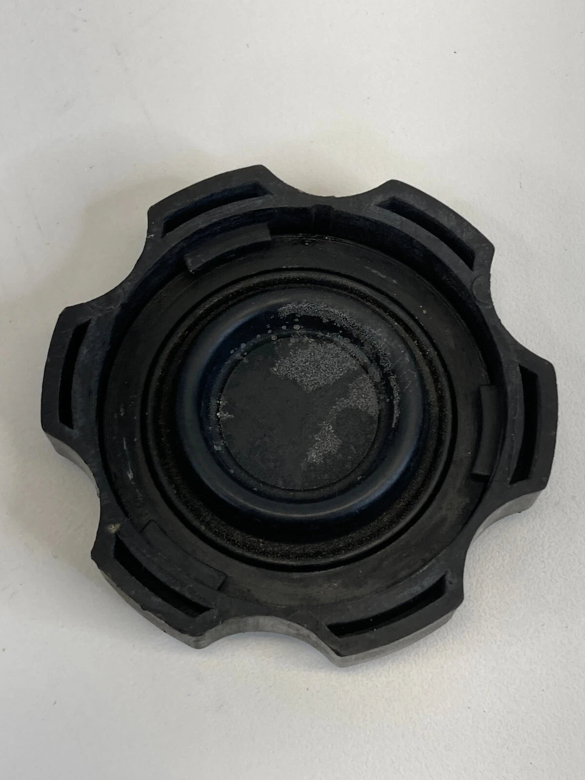 2007 2008 2009 HYUNDAI SANTA FE BRAKE FLUID MASTER CYLINDER CAP RESERVOIR OEM