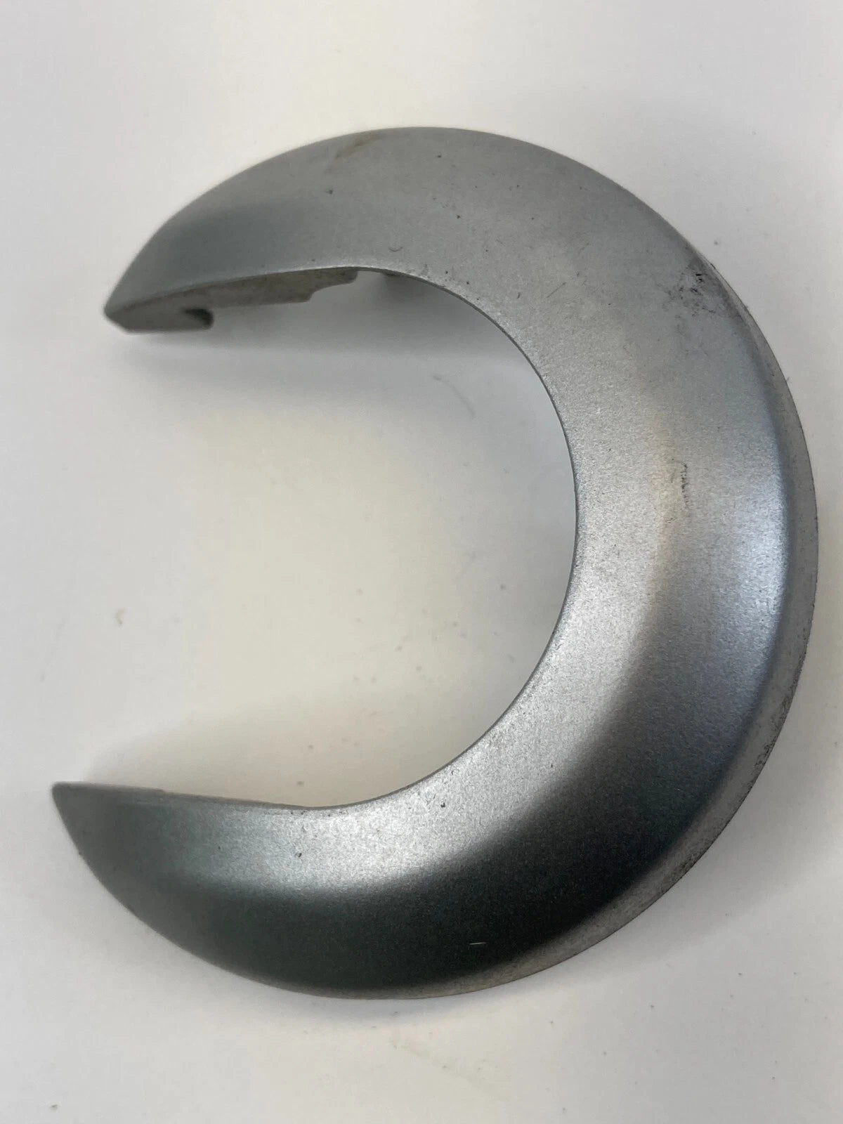 07-11 NISSAN VERSA REAR LEFT BACK SIDE DOOR INTERIOR HANDLE TRIM BEZEL RR LH