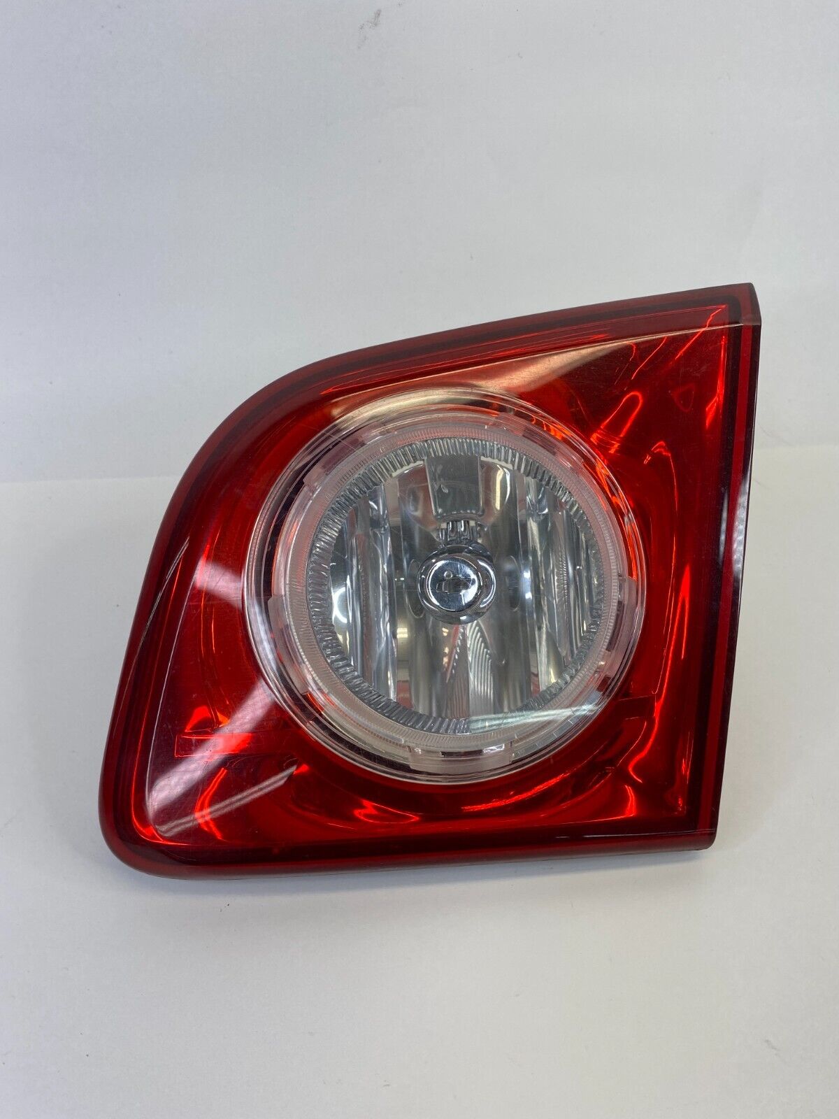 2008-2012 Chevrolet Malibu Right Passenger Side Tail Light Inner Taillight Lamp