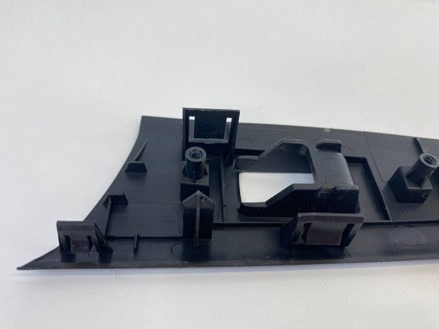 2010-2012 MAZDA CX-7 REAR RIGHT SIDE DOOR WINDOW SWITCH COVER TRIM BEZEL OEM