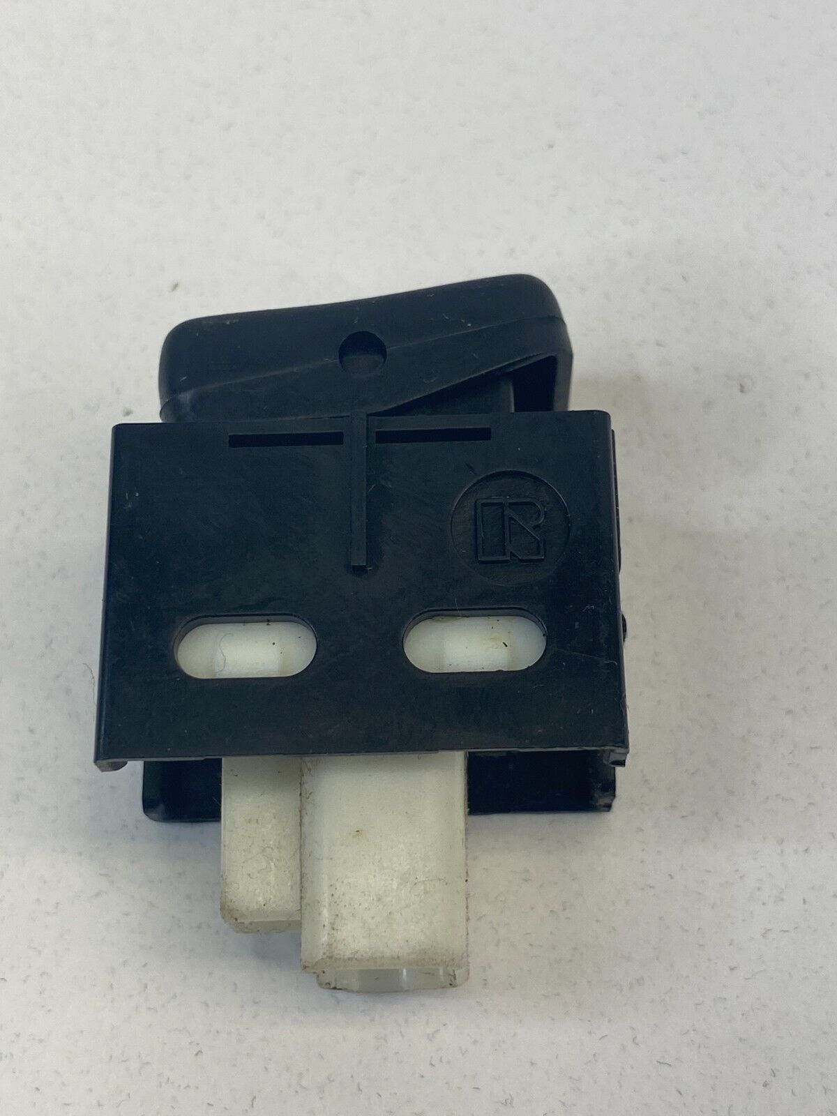 1990-1994 Lexus LS400 Left Side Dash Remote ON OFF Control Switch Button OEM