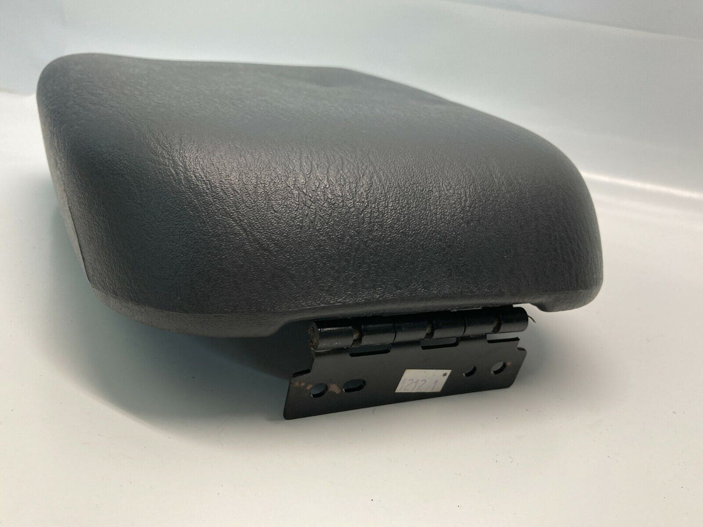 99 00 01 02 03 04 Jeep Grand Cherokee Center Console Armrest Lid Arm Rest Cover