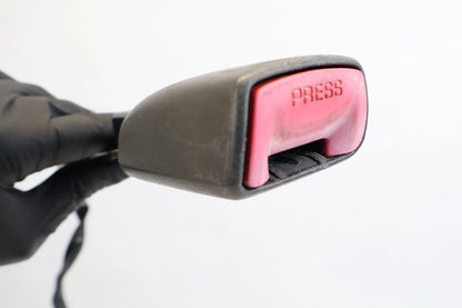 2004-2009 TOYOTA PRIUS FRONT LEFT DRIVER SIDE SEAT BELT BUCKLE E034501 OEM