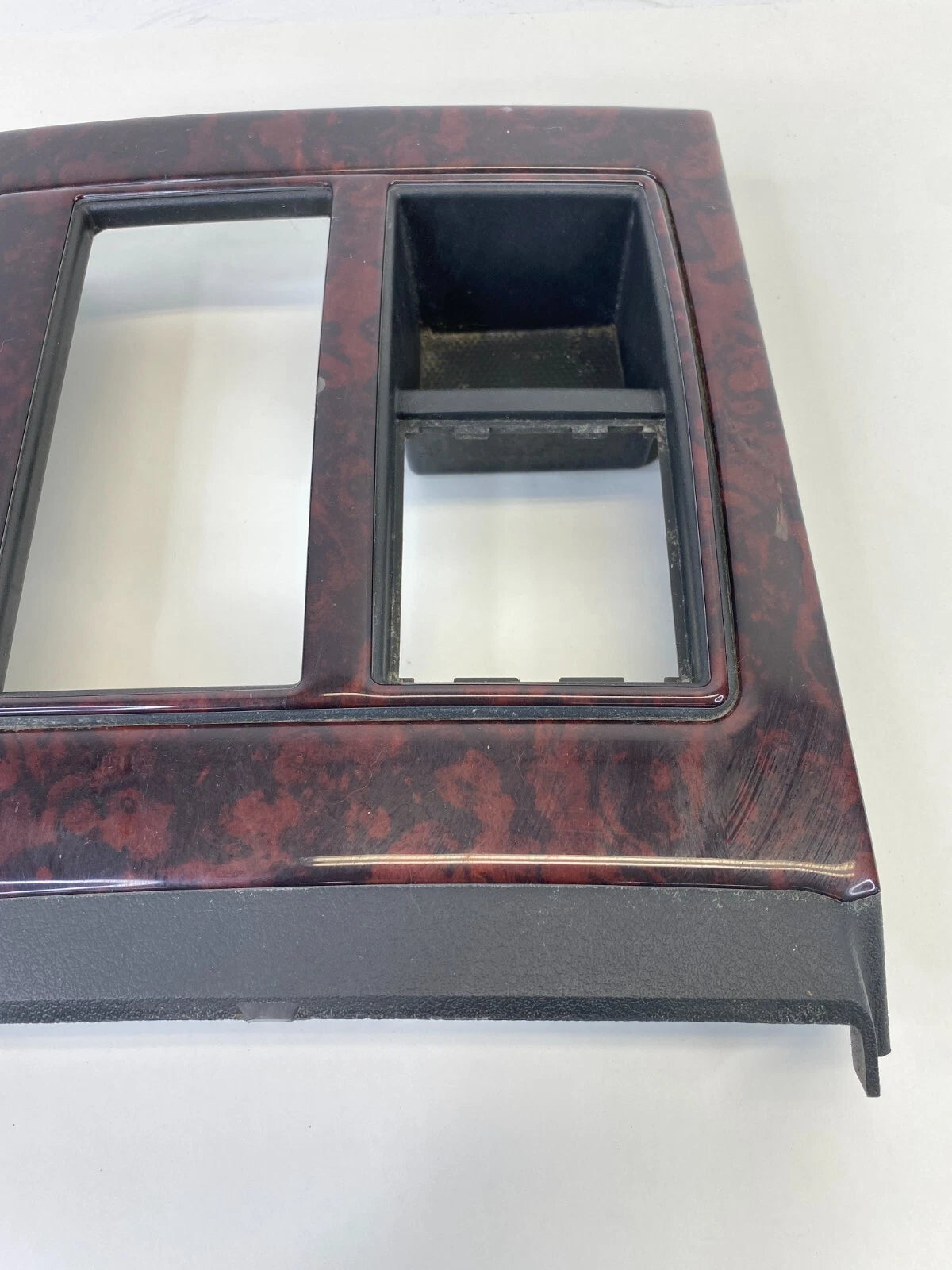 08-12 JEEP LIBERTY CENTER CONSOLE AT GEAR SHIFTER COVER TRIM BEZEL 1DP12XDVAC