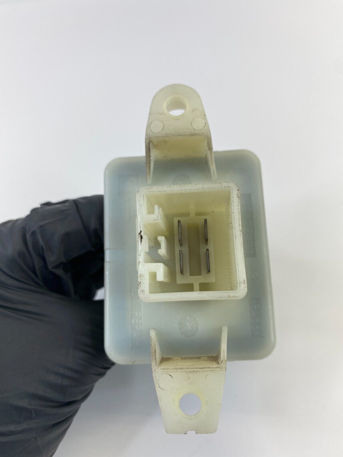 2009-2014 Volkswagen Routan 3.8L 12V A/C Heater Blower Motor Fan Resistor