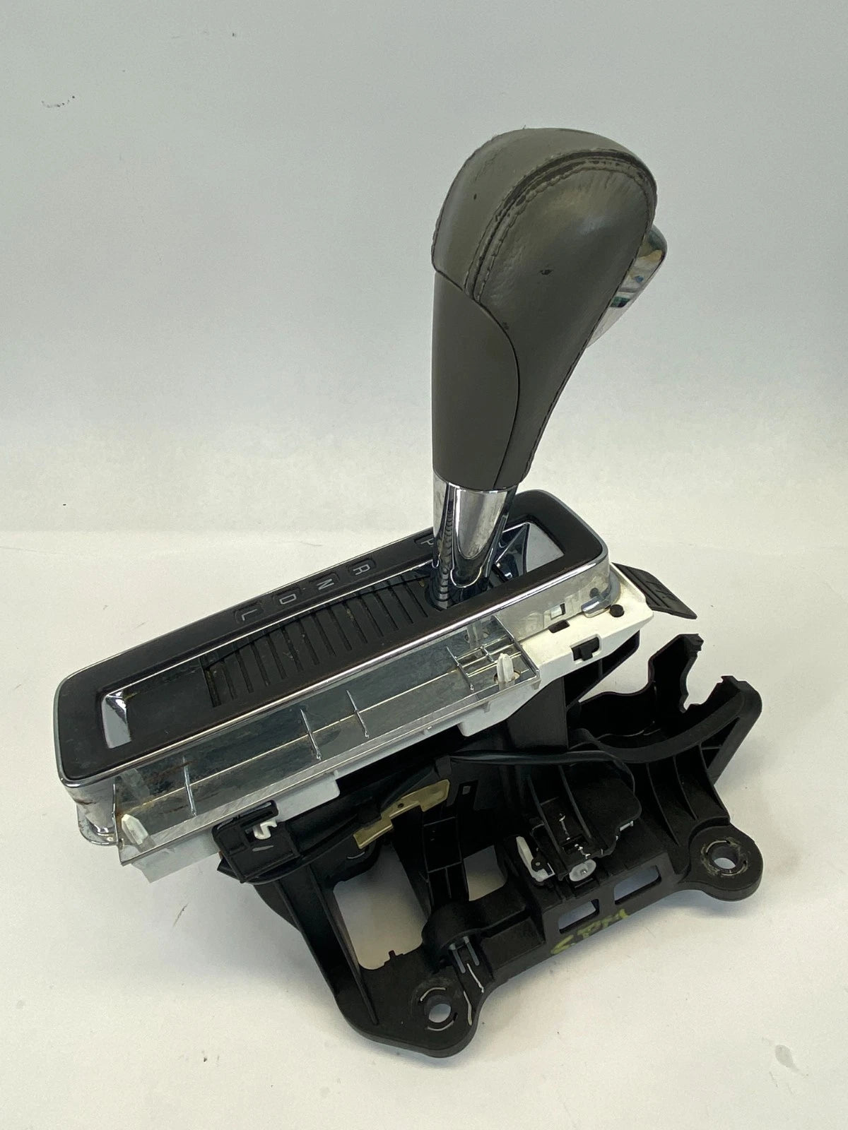 2013 2014 CHEVROLET TRAVERSE AUTOMATIC GEAR FLOOR SHIFTER ASSEMBLY OEM 22883995