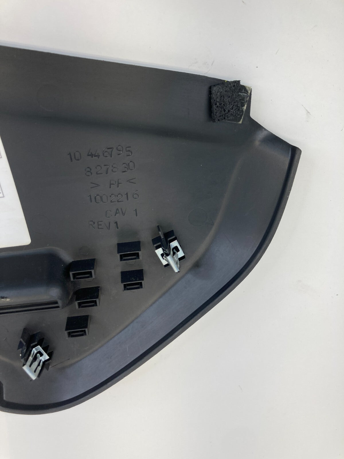 04 05 06 07 08 Pontiac Grand Prix Dash Right Side End Cap Cover 10446795 OEM