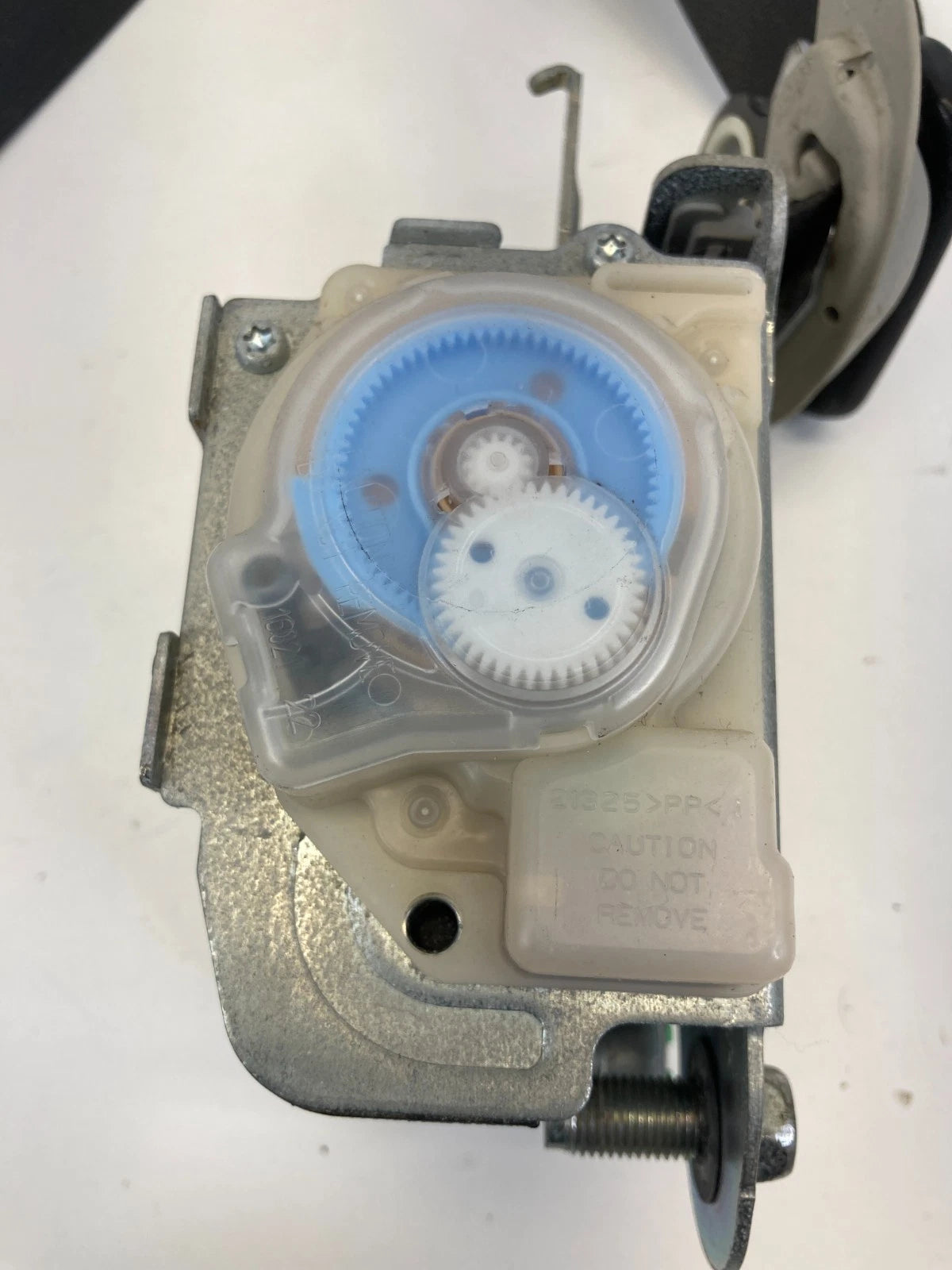 2013 INFINITI JX35 FRONT RIGHT PASSENGER SIDE SEAT BELT RETRACTOR 2450474-AC OEM