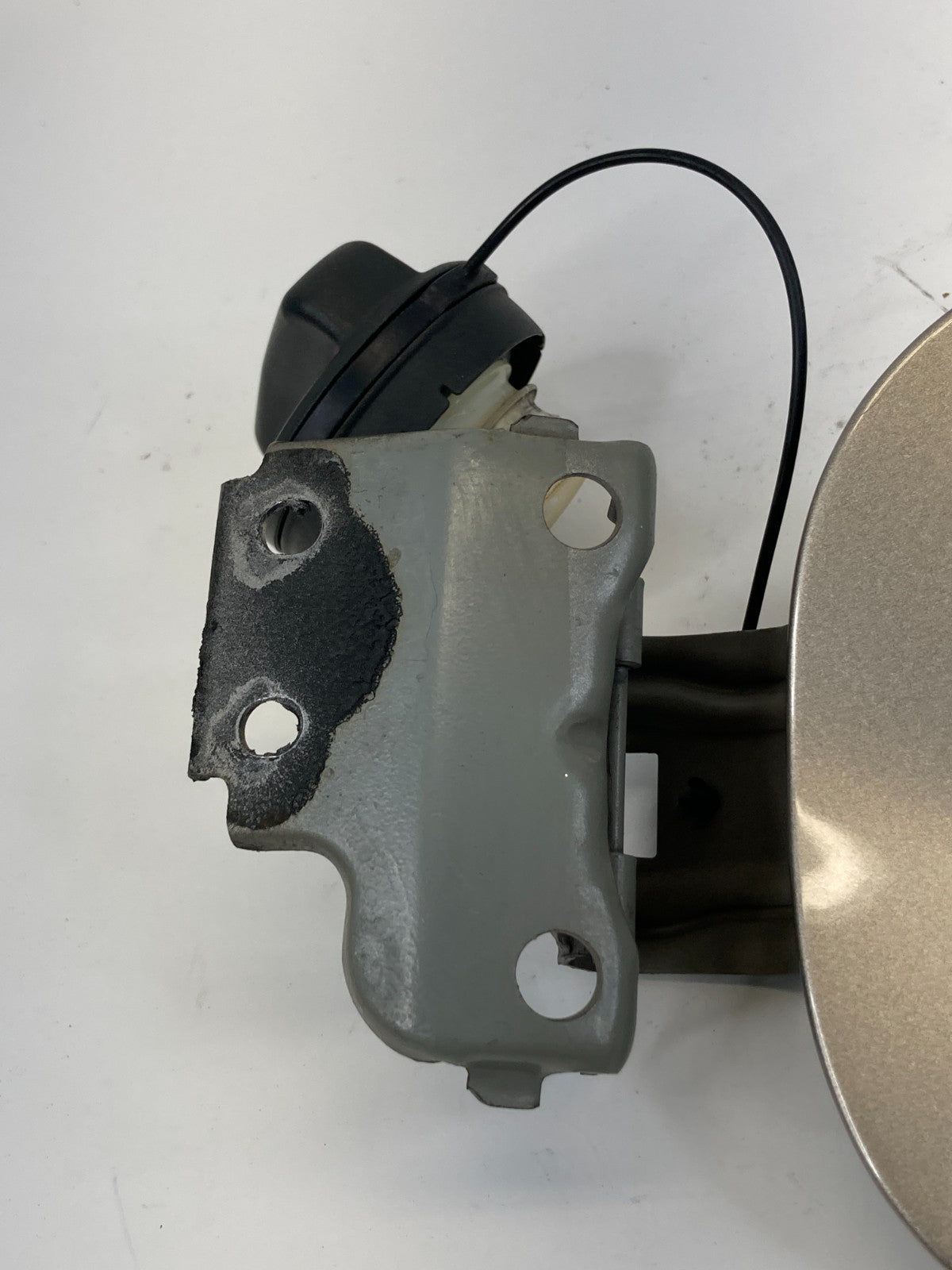 05 06 07 08 Honda Pilot Fuel Filler Tank Door Gas Lid Cover Cap W/ Tank Cap OEM