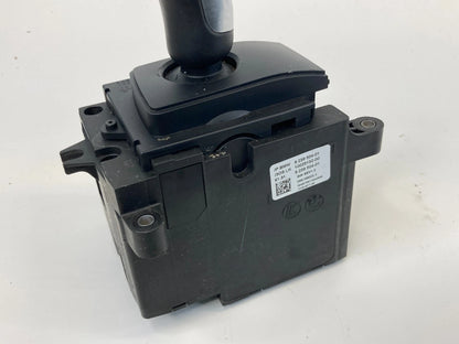 2011 2012 BMW X3 AUTOMATIC FLOOR GEAR SHIFTER SELECTOR GEARSHIFT 9 239 504-01