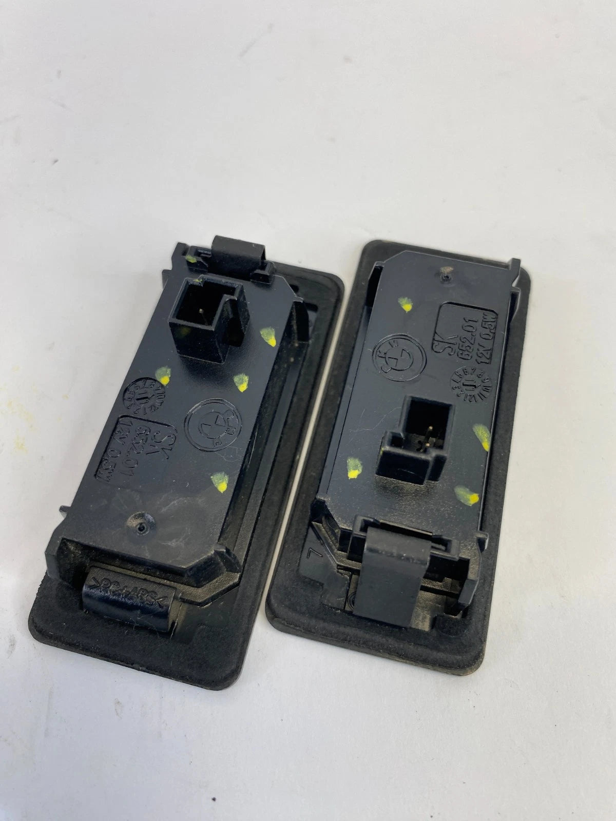 2009-2014 BMW 328I XDRIVE SEDAN TRUNK LID LICENSE PLATE LIGHT LAMP PAIR SET