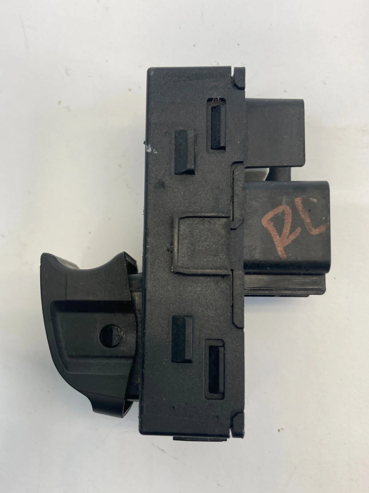 2009-2017 CHEVROLET TRAVERSE REAR LEFT SIDE DOOR WINDOW CONTROL SWITCH 25877777