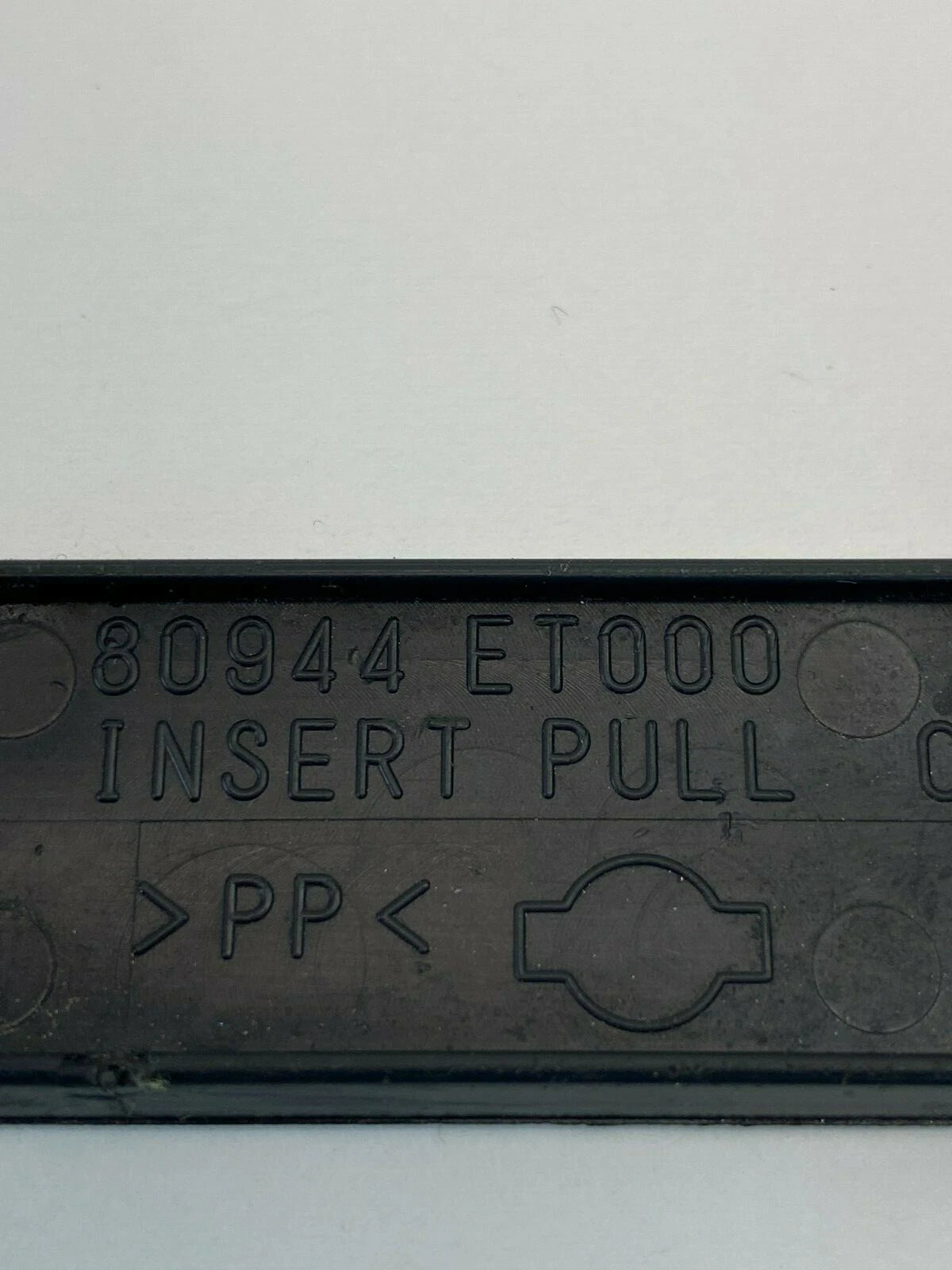 07 08 09 NISSAN SENTRA FRONT RIGHT INNER DOOR PANEL PULL HANDLE CAP 80944-ET000