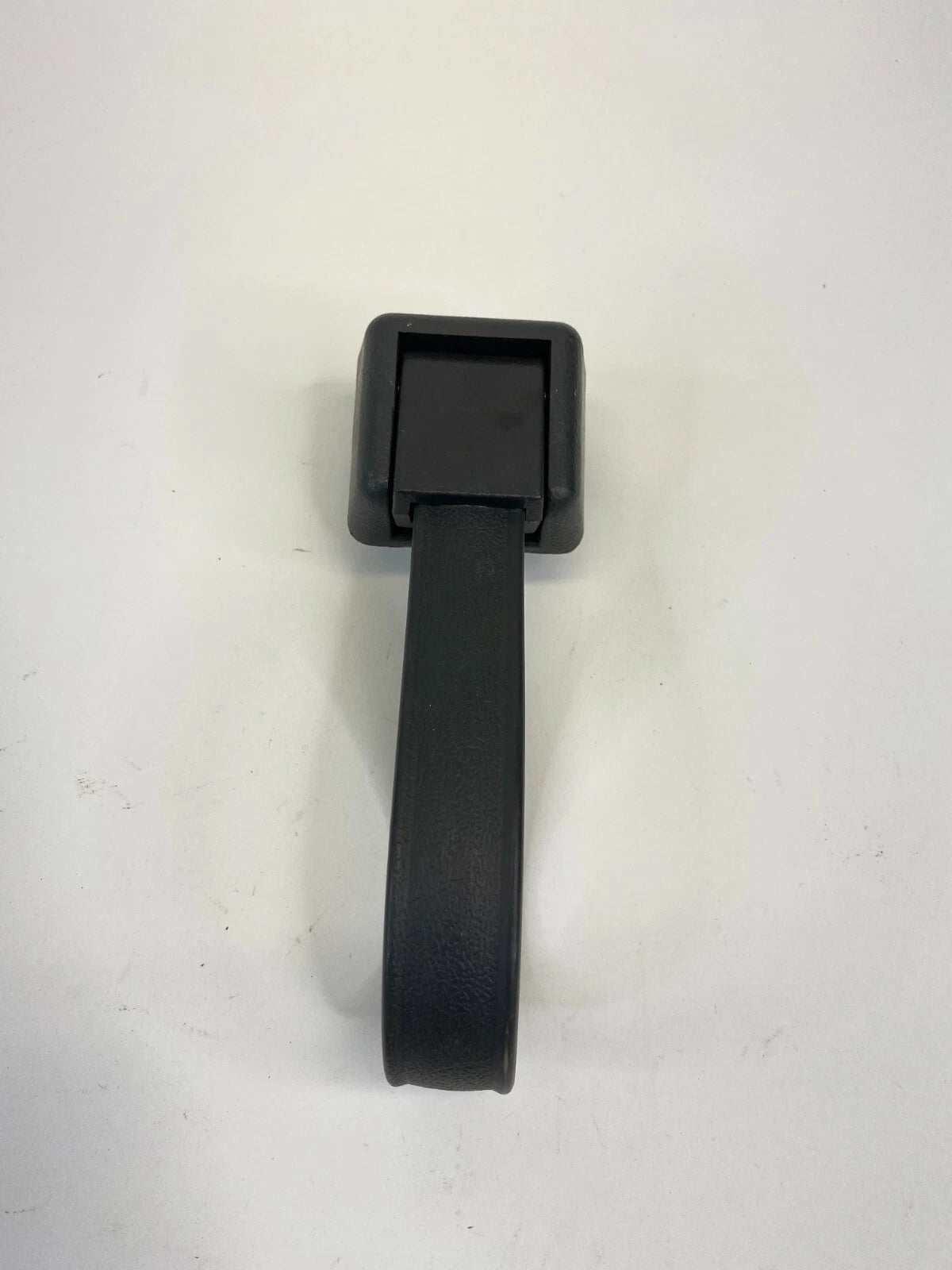 10-19 FORD TAURUS REAR TRUNK TAILGATE INTERIOR PULL STRAP HANDLE 54434A14-A OEM