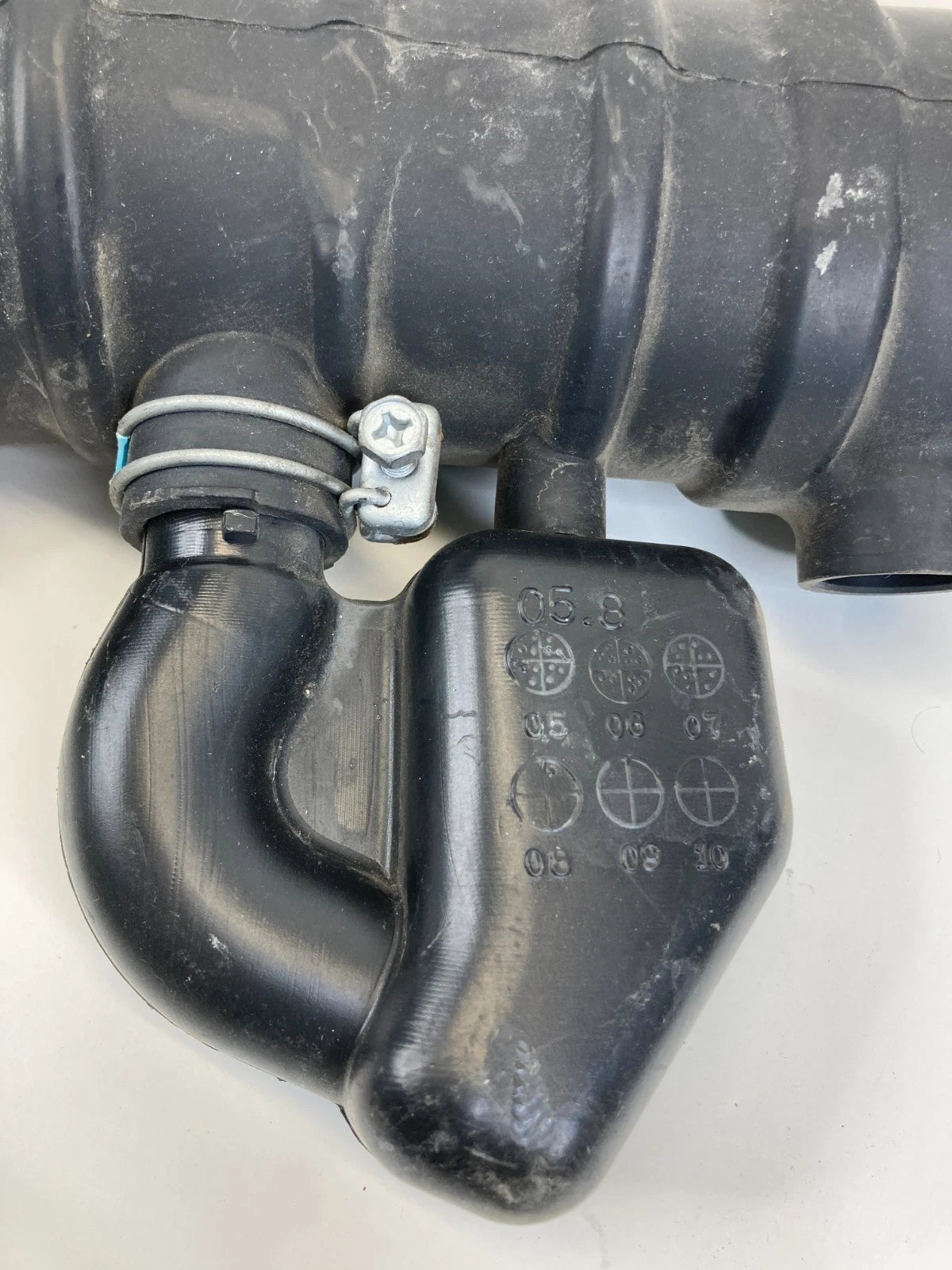 07-10 LEXUS GS350 06-15 IS350 AIR CLEANER HOSE INTAKE TUBE RESONATOR 17880-31040