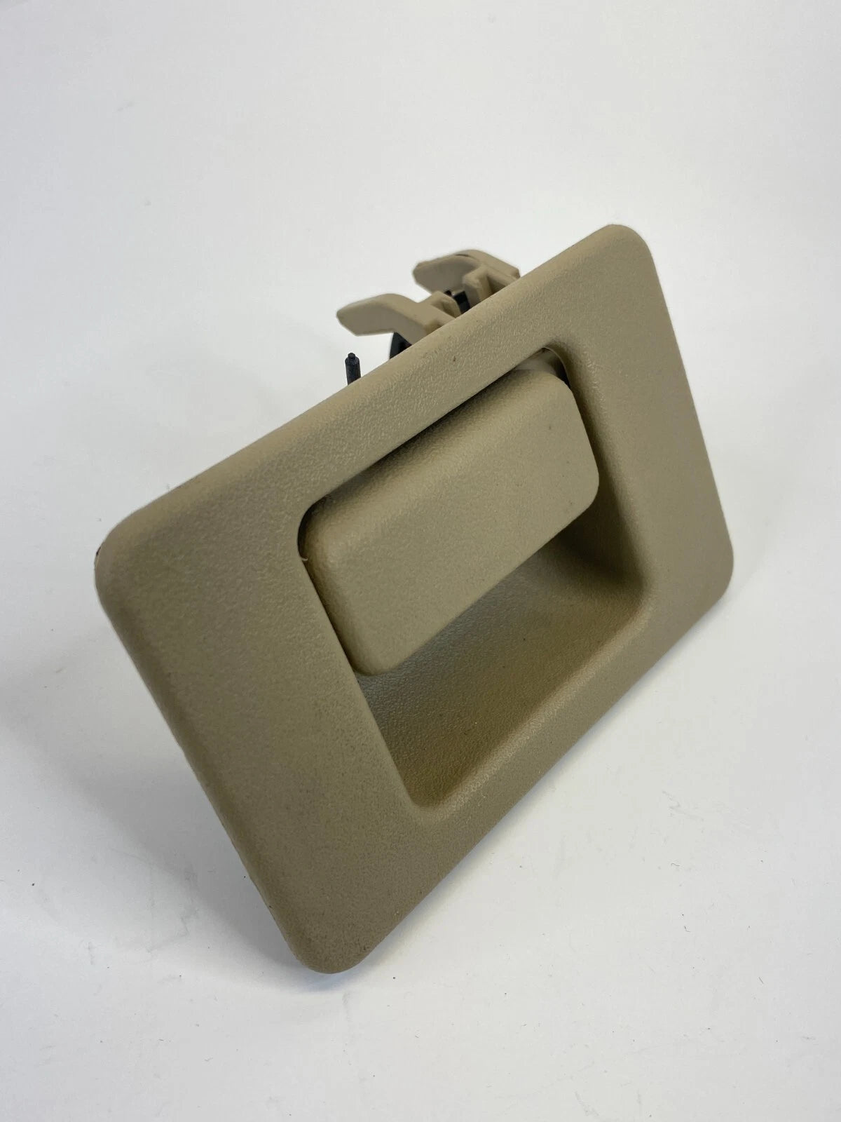 2008-2012 FORD ESCAPE GLOVE BOX GLOVEBOX LOCK LATCH HANDLE OEM YL2A-1006004-AAW