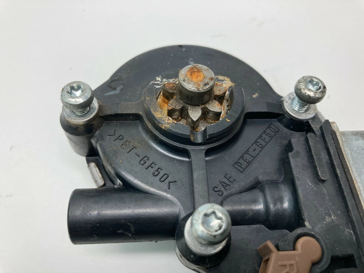 03-08 PONTIAC VIBE MATRIX COROLLA REAR LEFT SIDE POWER WINDOW MOTOR 85710AA050