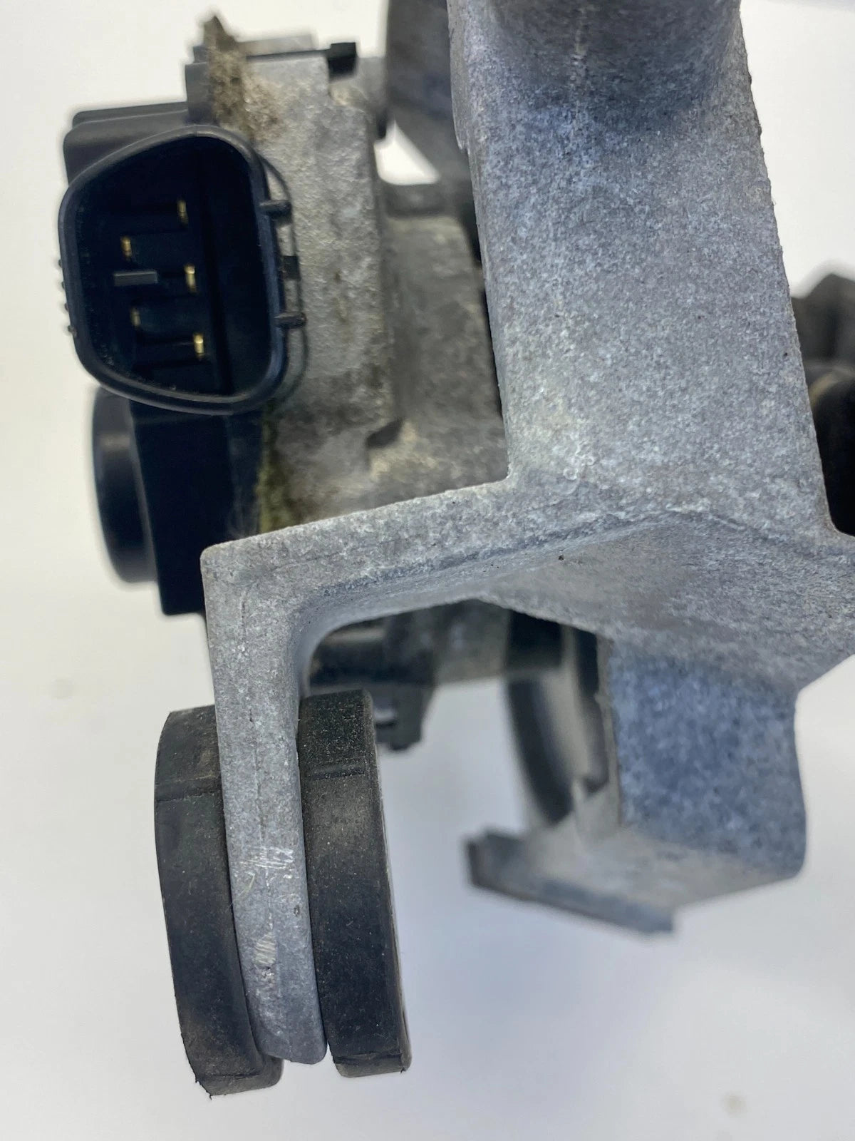 2011-2024 MITSUBISHI OUTLANDER SPORT FRONT WIPER MOTOR LINKAGE OEM 159300-1052