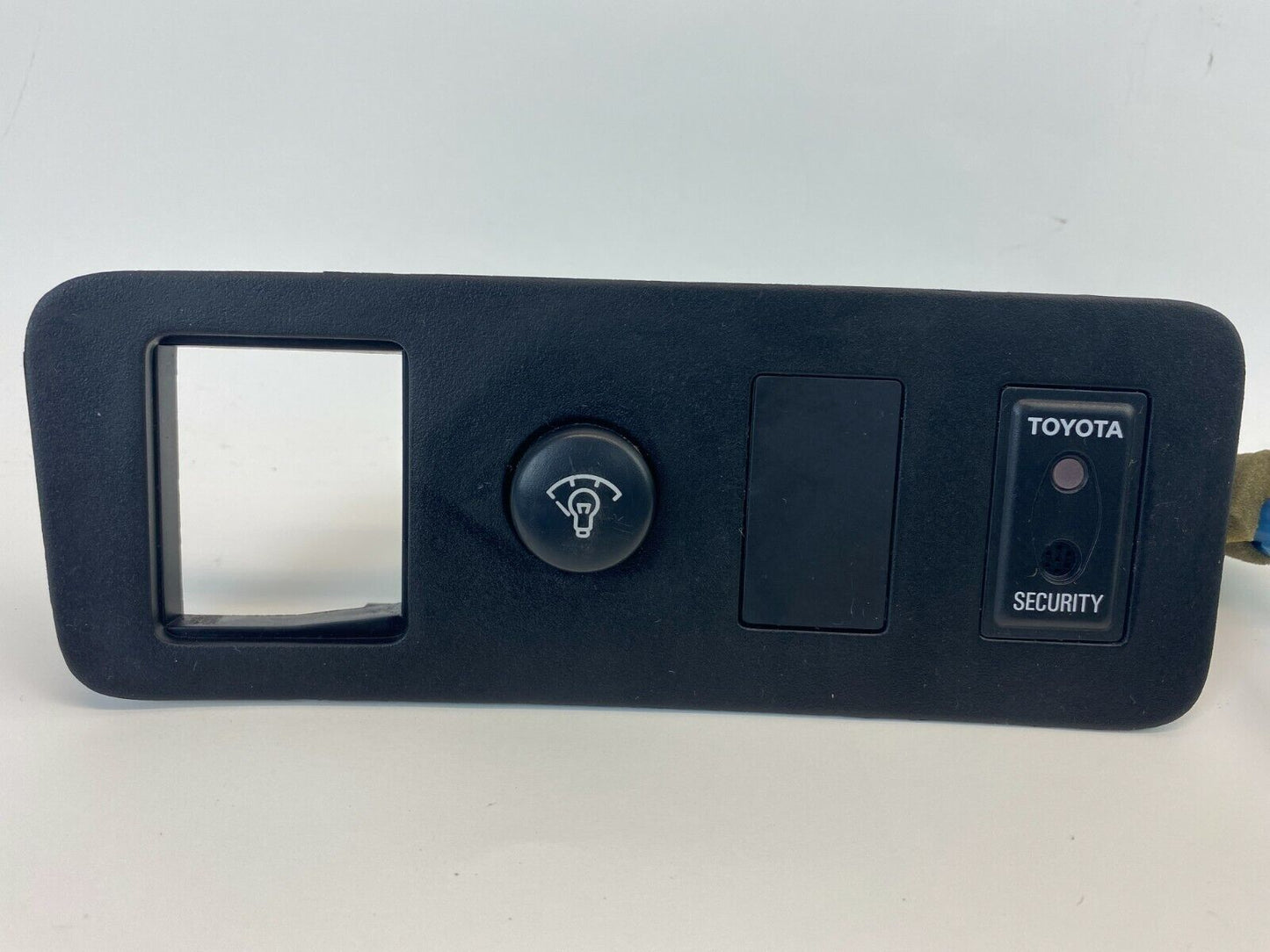 1997-2001 Toyota Camry Dimmer Lamp Security Switch Bezel Trim Panel 55446-AA010