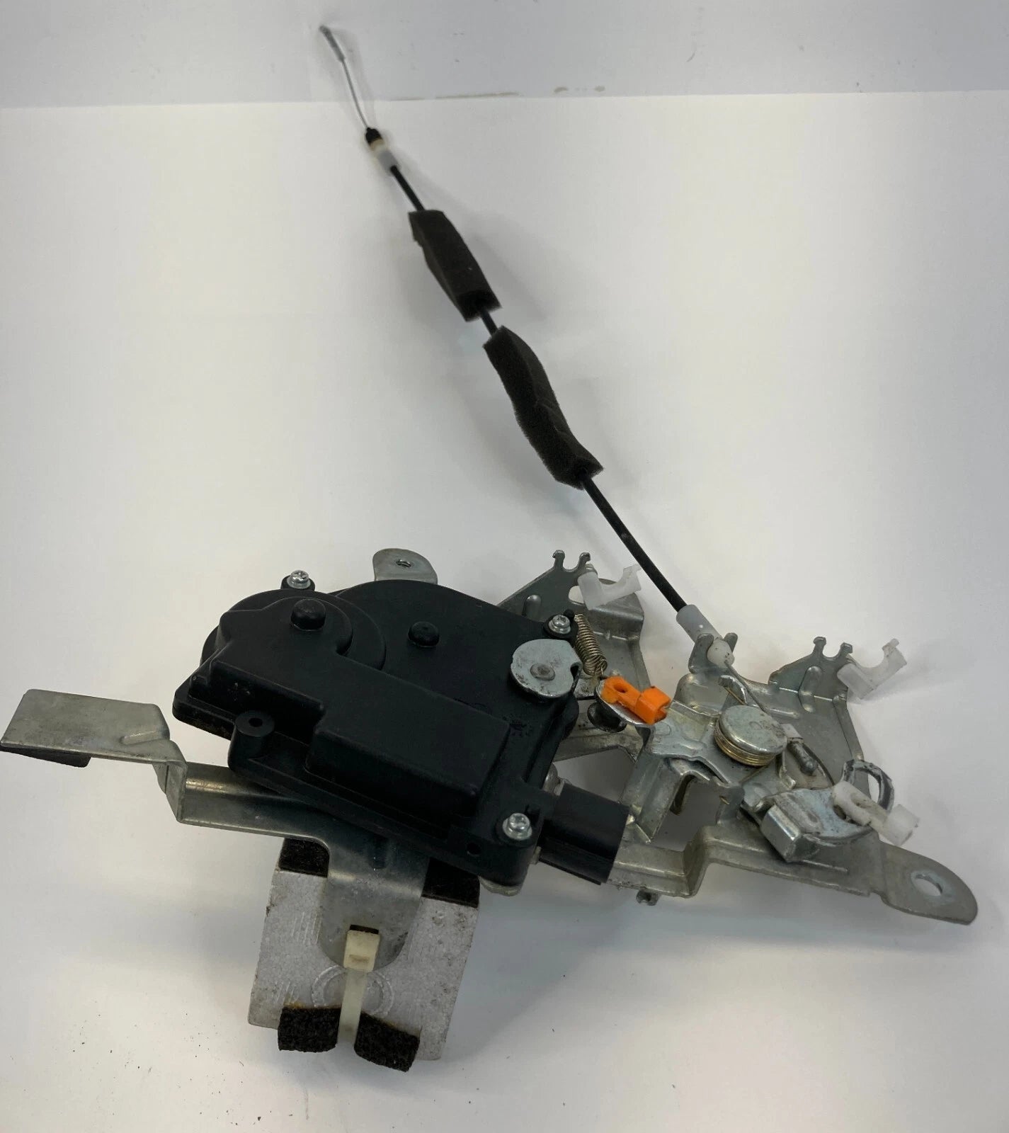 2005-2010 HONDA ODYSSEY REAR LEFT SIDE SLINDING DOOR HANDLE CRANK ACTUATOR OEM